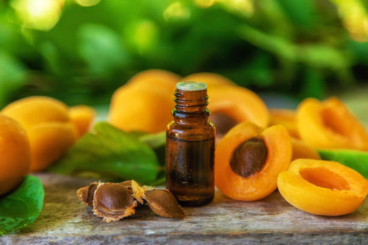 Castor Oil, Black Seed Oil, & Apricot Kernel Oil: Why These Oils Are Like Gold for your Skin